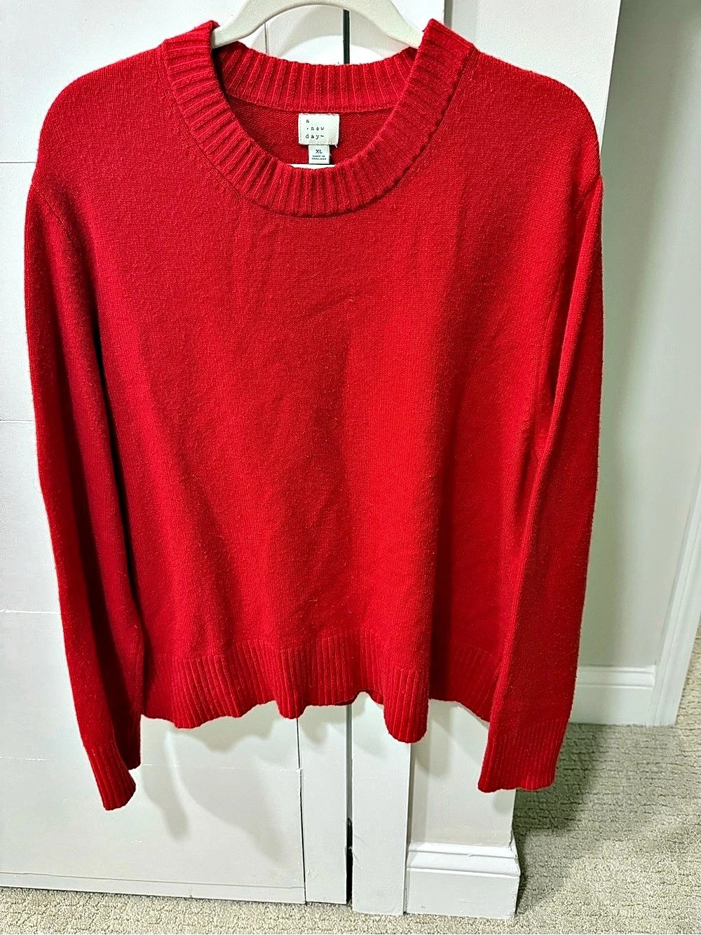 a new day Red Crewneck Sweater XL